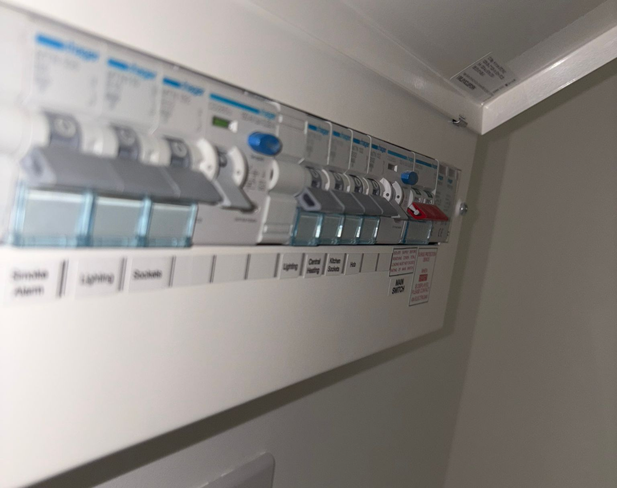 WhatsApp Image 2025-11-22 at 5.28.47 AM (4) 1